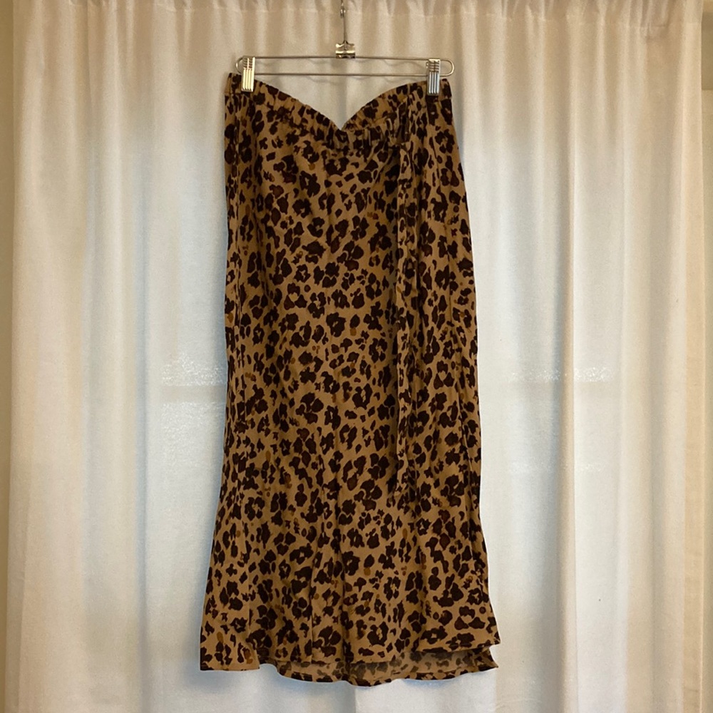 Leopard Print Midi Skirt